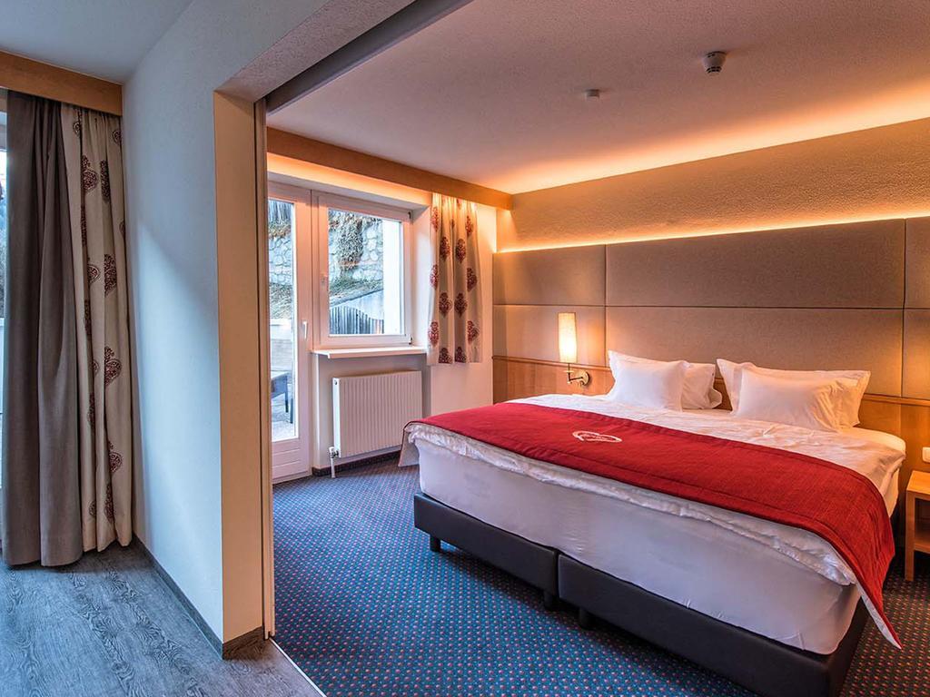 Hotel Universo Serfaus Habitación foto